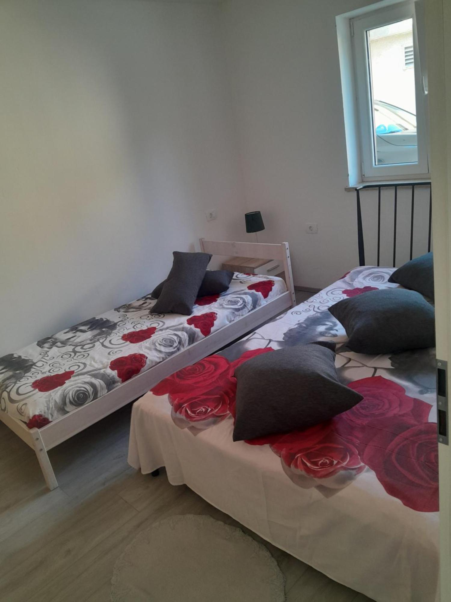 Apartmaji Strunjan Luaran gambar